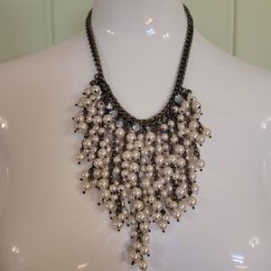 New with tags Talbots pearl statement necklace